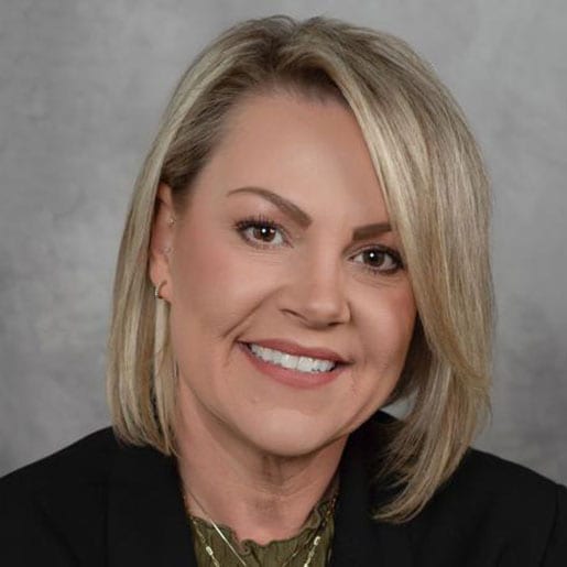 Lisa Fick headshot